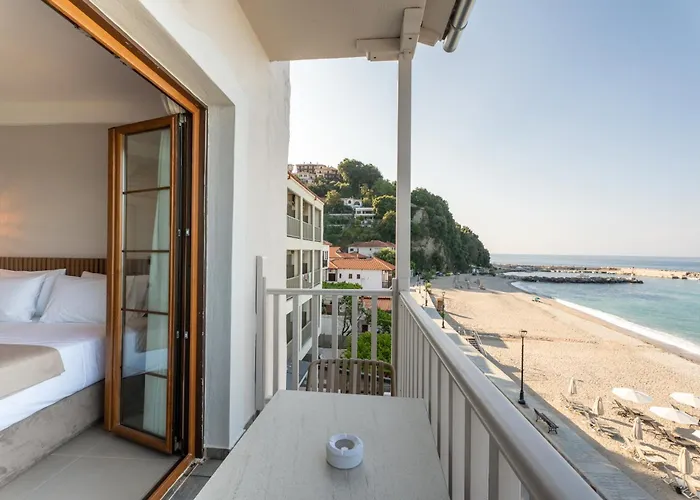 Ξενοδοχείο Kelly 2*